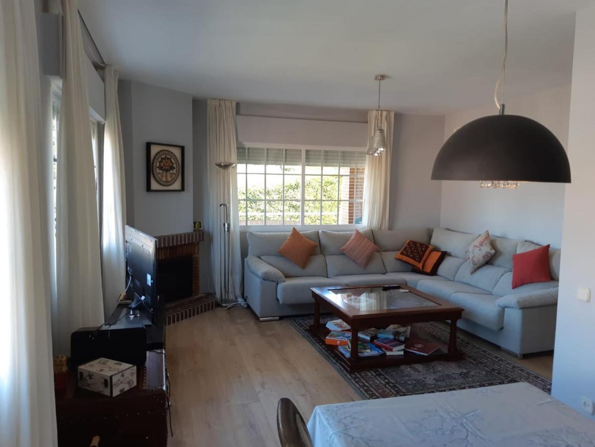 베세릴데라시에라 Casa Bellavista Becerril 빌라 외부 사진